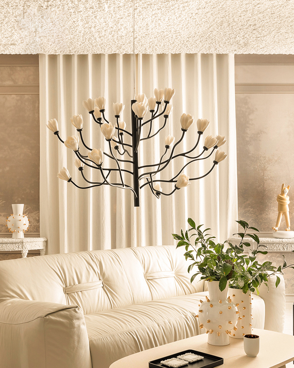 Magnolia Muse Chandelier