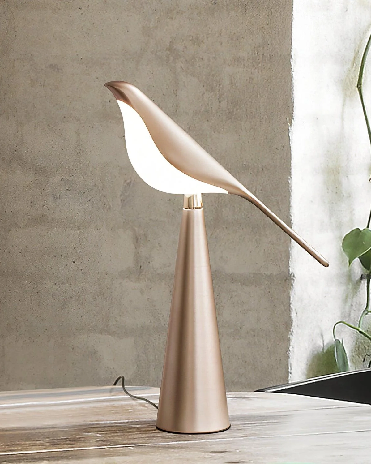 Magpie Art Table Lamp