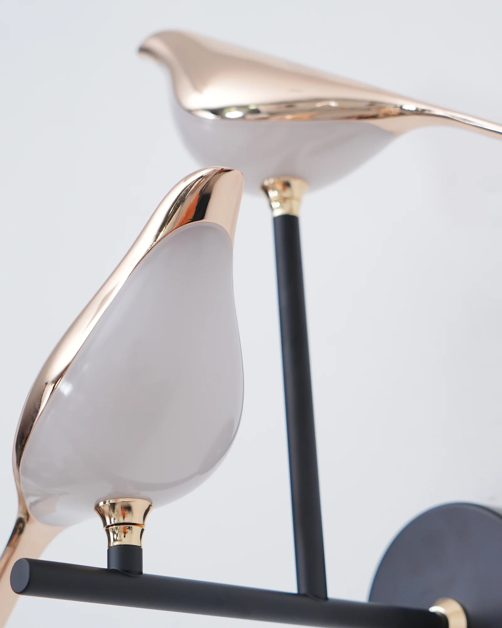 Magpie Art Wall Lamp