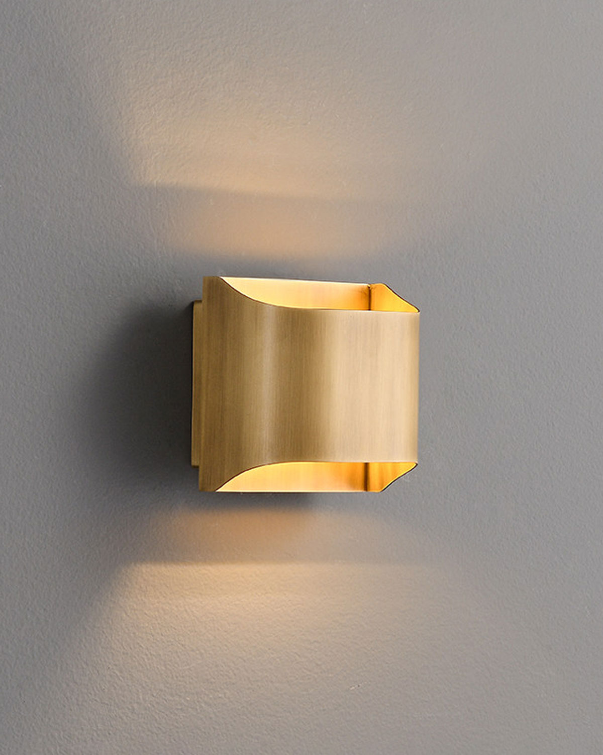 Arc Fold Wall Sconce