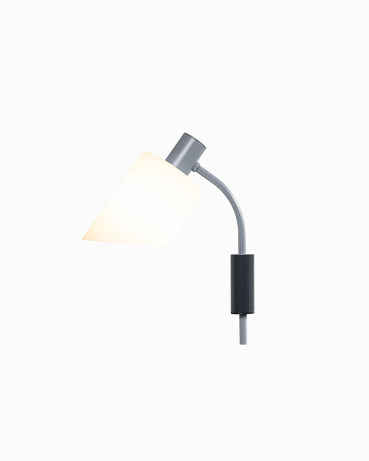 Tilda Glass Wall Sconce