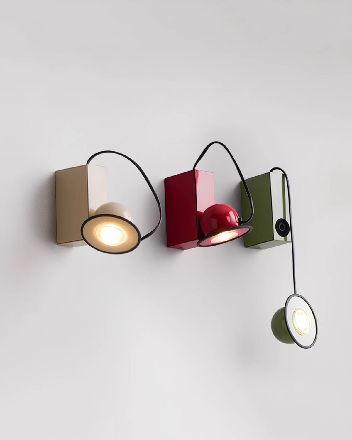 Wink Wink Wall Light 