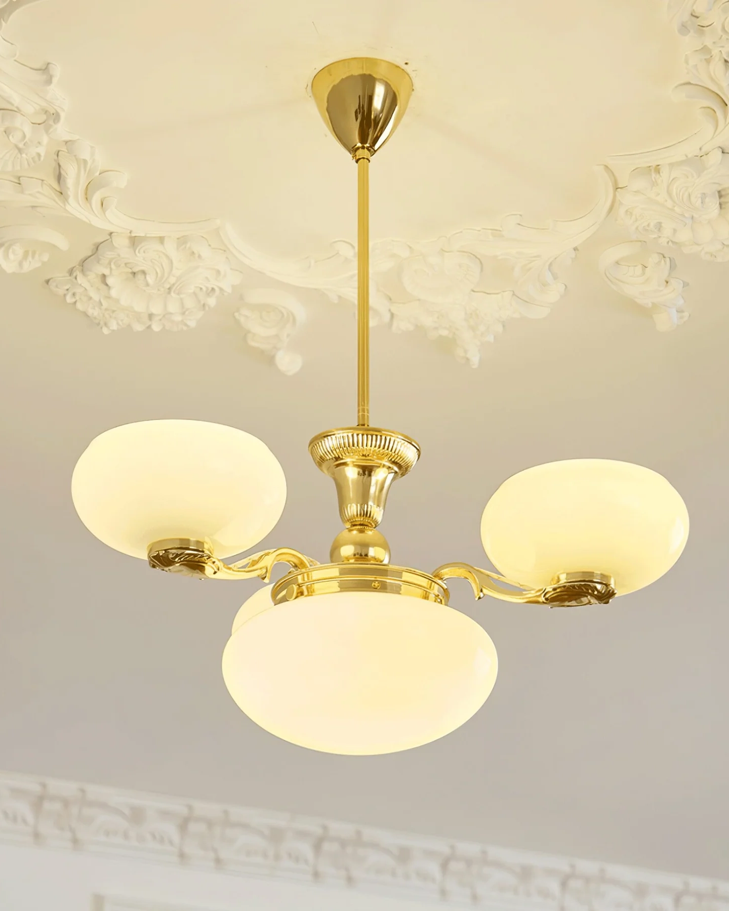 Maison Etoilee Chandelier