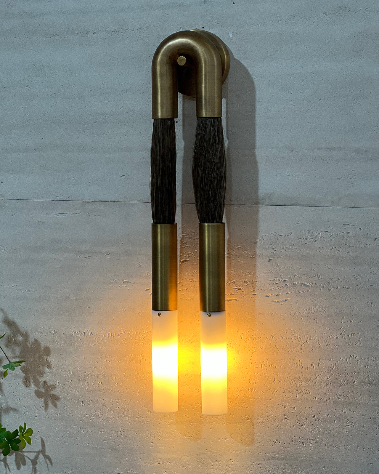 Mane Totem Wall Light