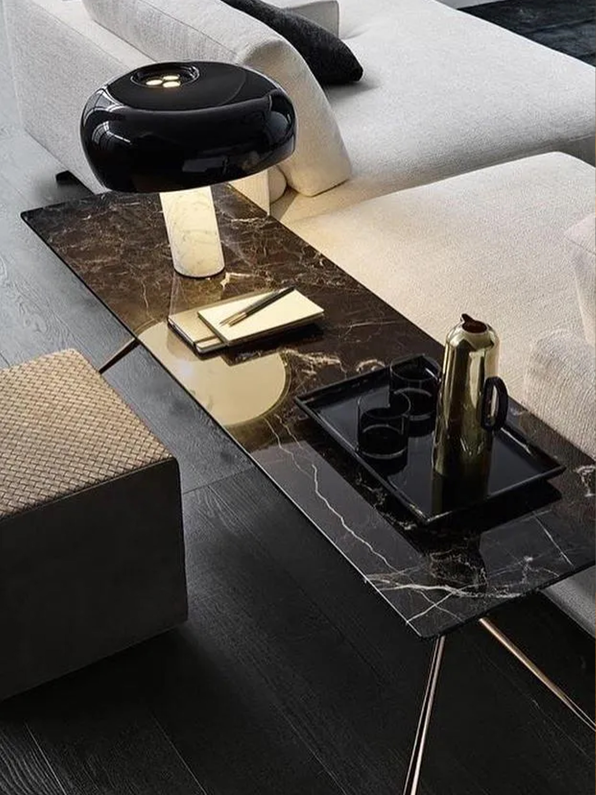 Marble Snoopy Table Lamp