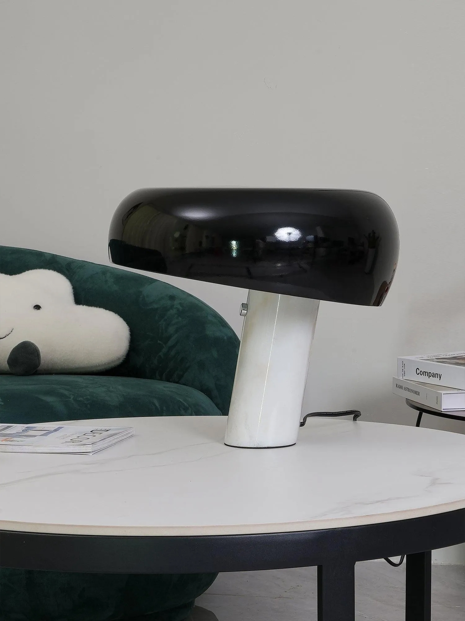 Marble Snoopy Table Lamp