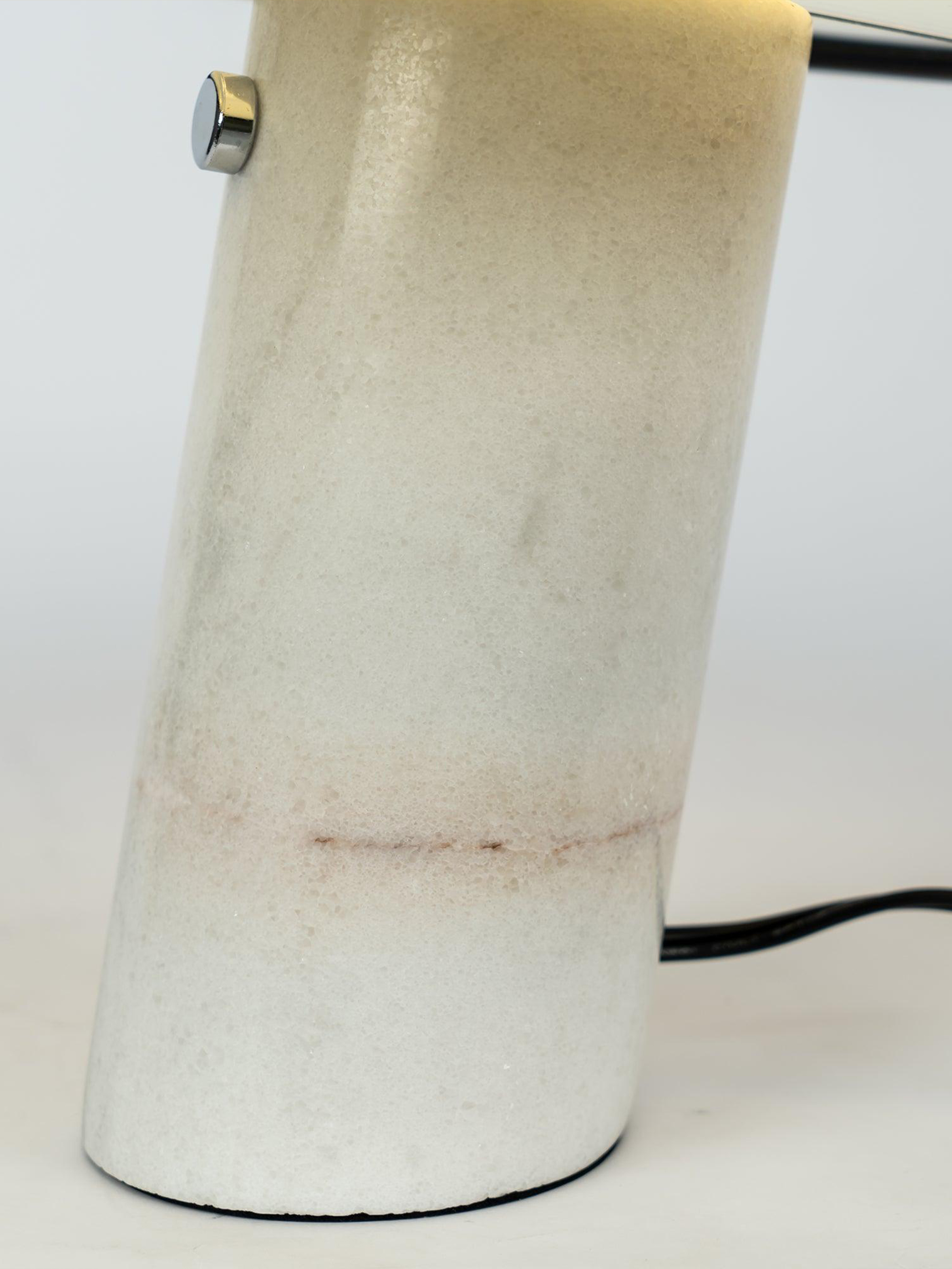 Marble Snoopy Table Lamp