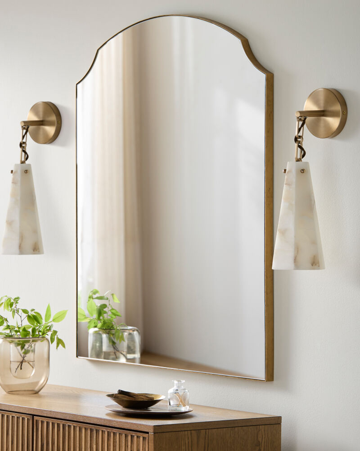 Marlow Alabaster Wall Sconce