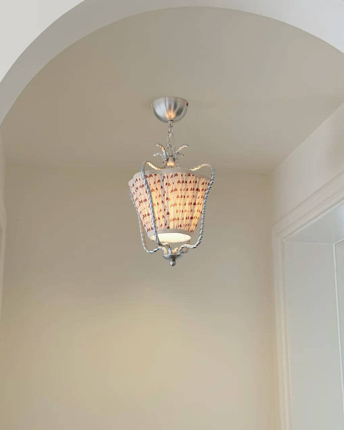 Meadow Glow Pendant Light