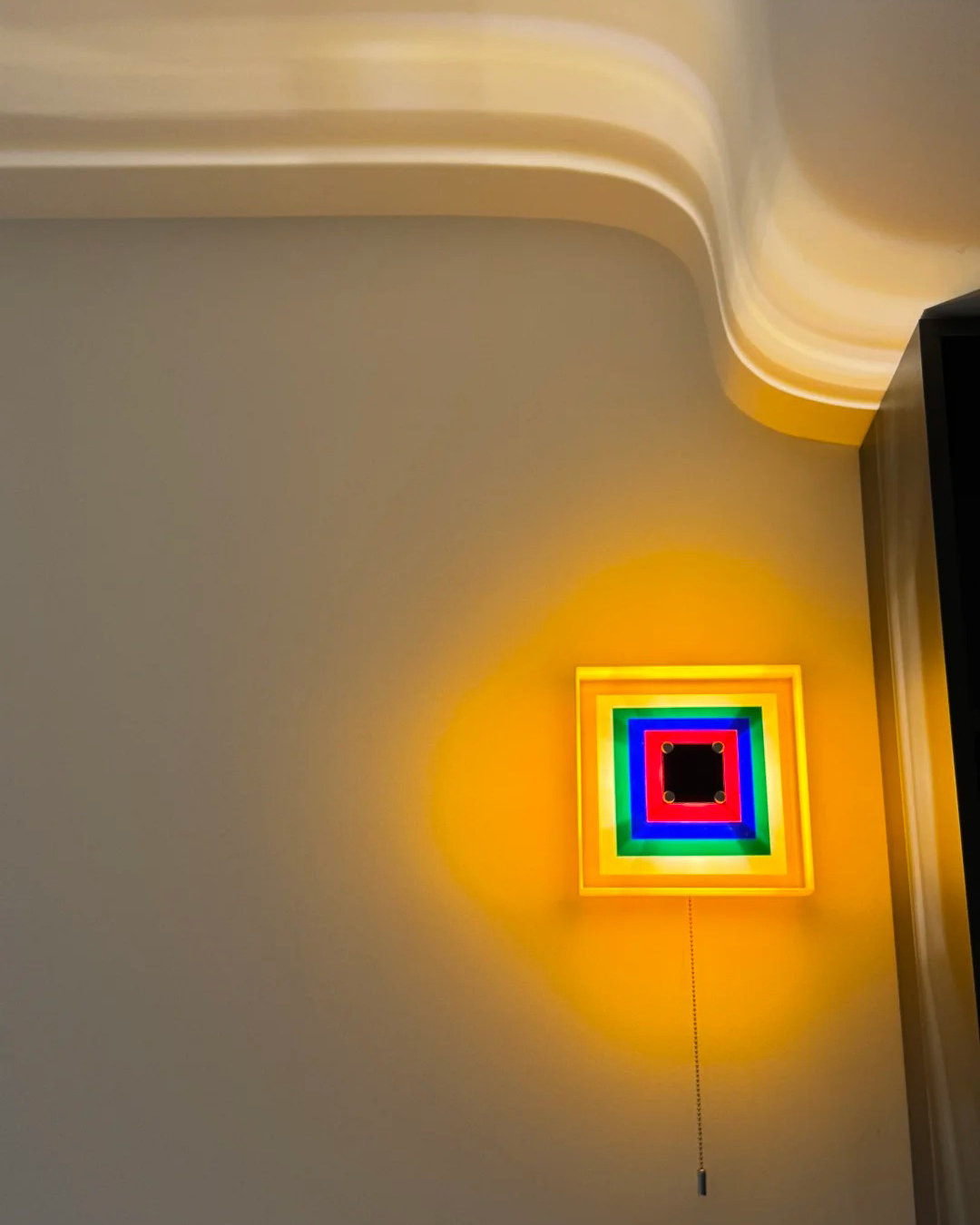 Memphis Frame Wall Light