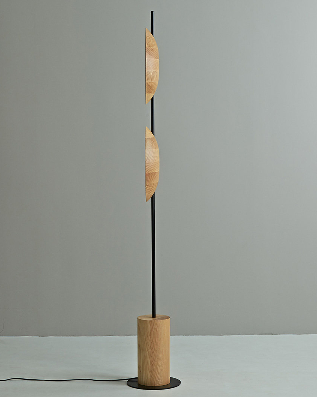 Meridian Floor Lamp