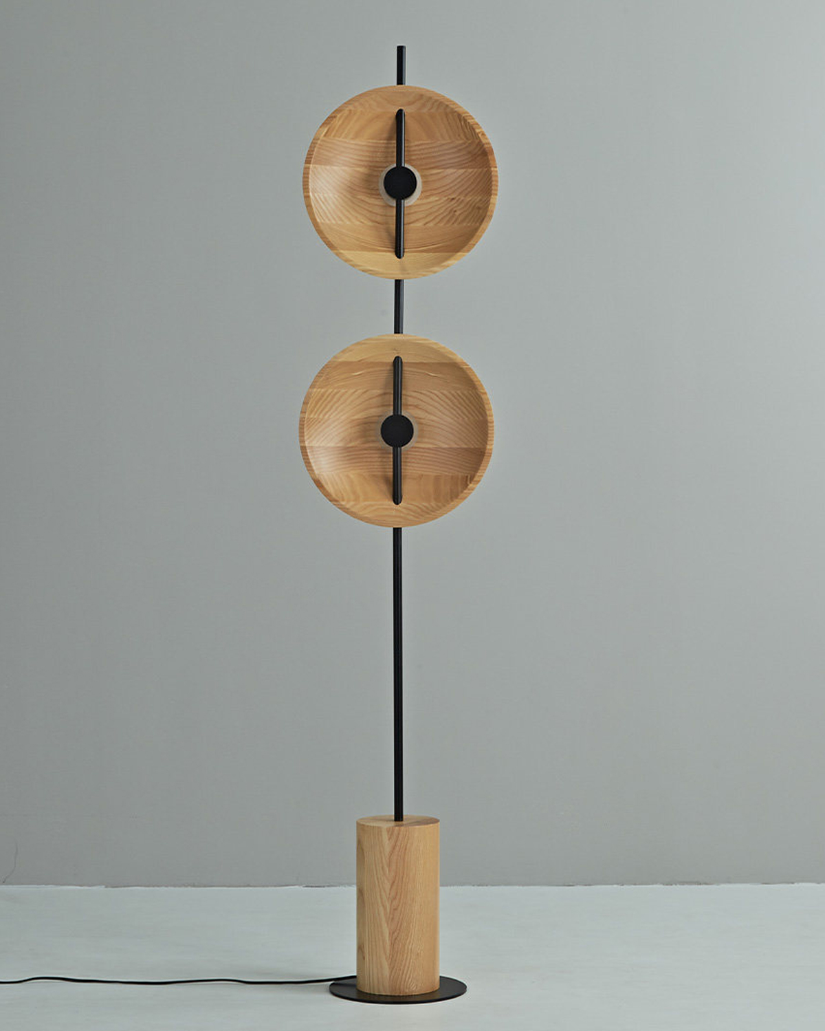Meridian Floor Lamp
