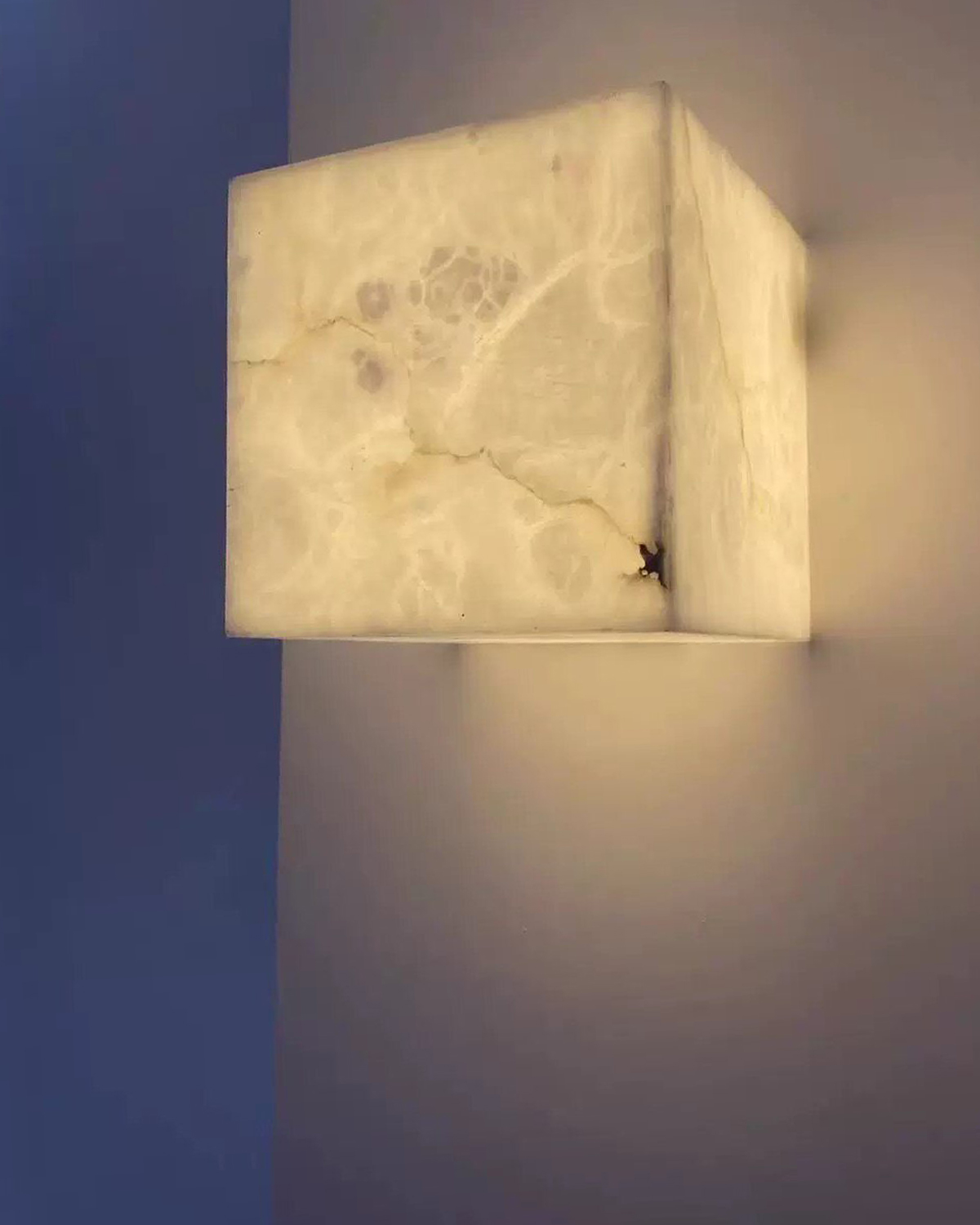 Mica Alabaster Cube Wall Light