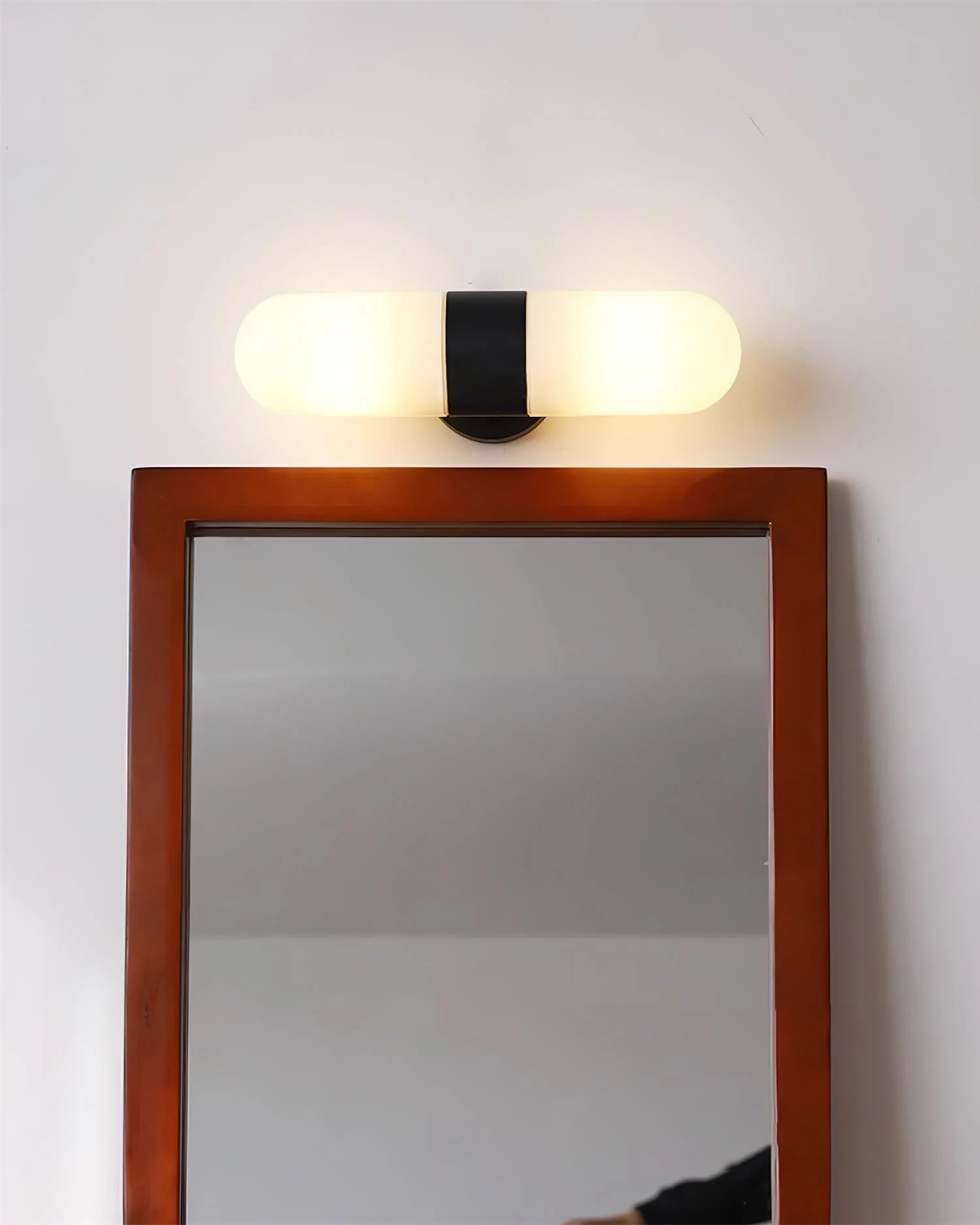 Milano Wall Lamp