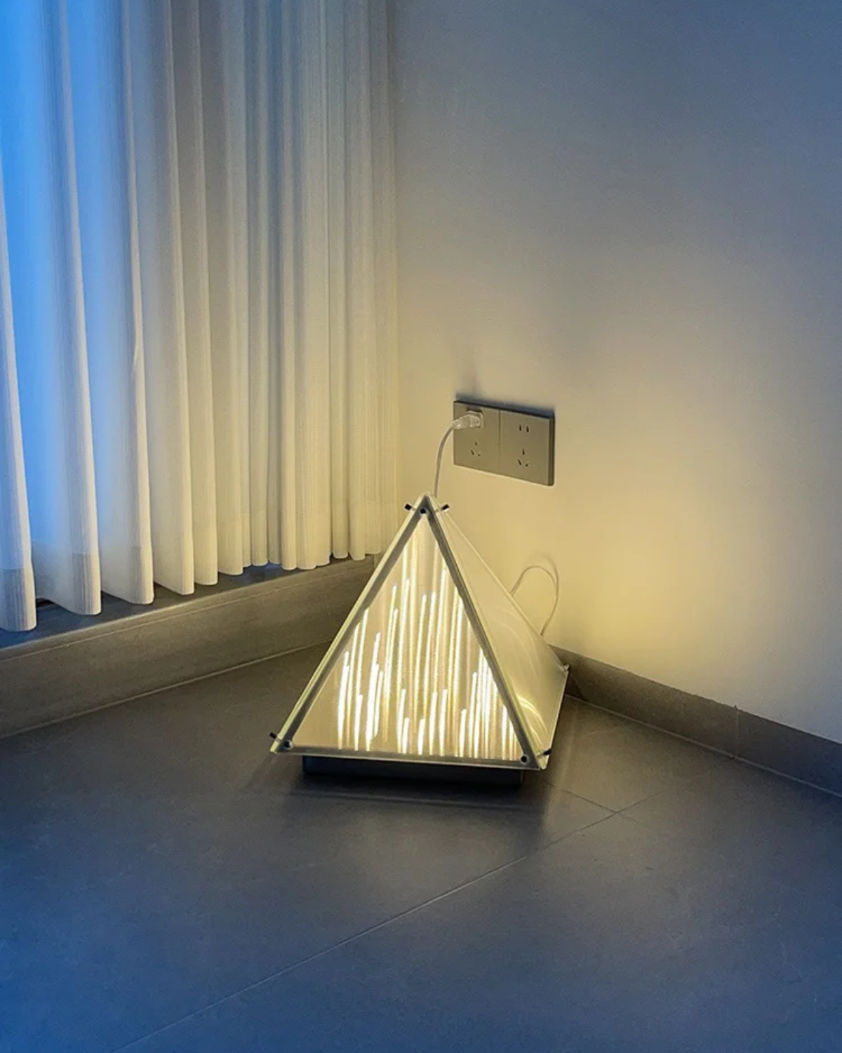 Mirage Pyramid Table Lamp
