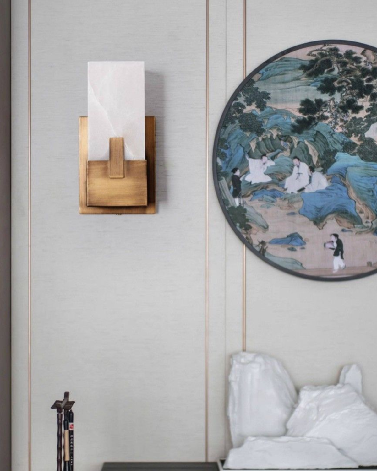 Misty Pillar Alabaster Wall Sconce