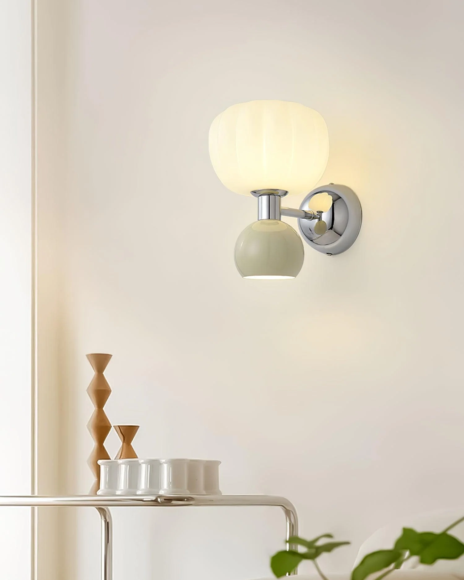 Moderno Cream Sconce