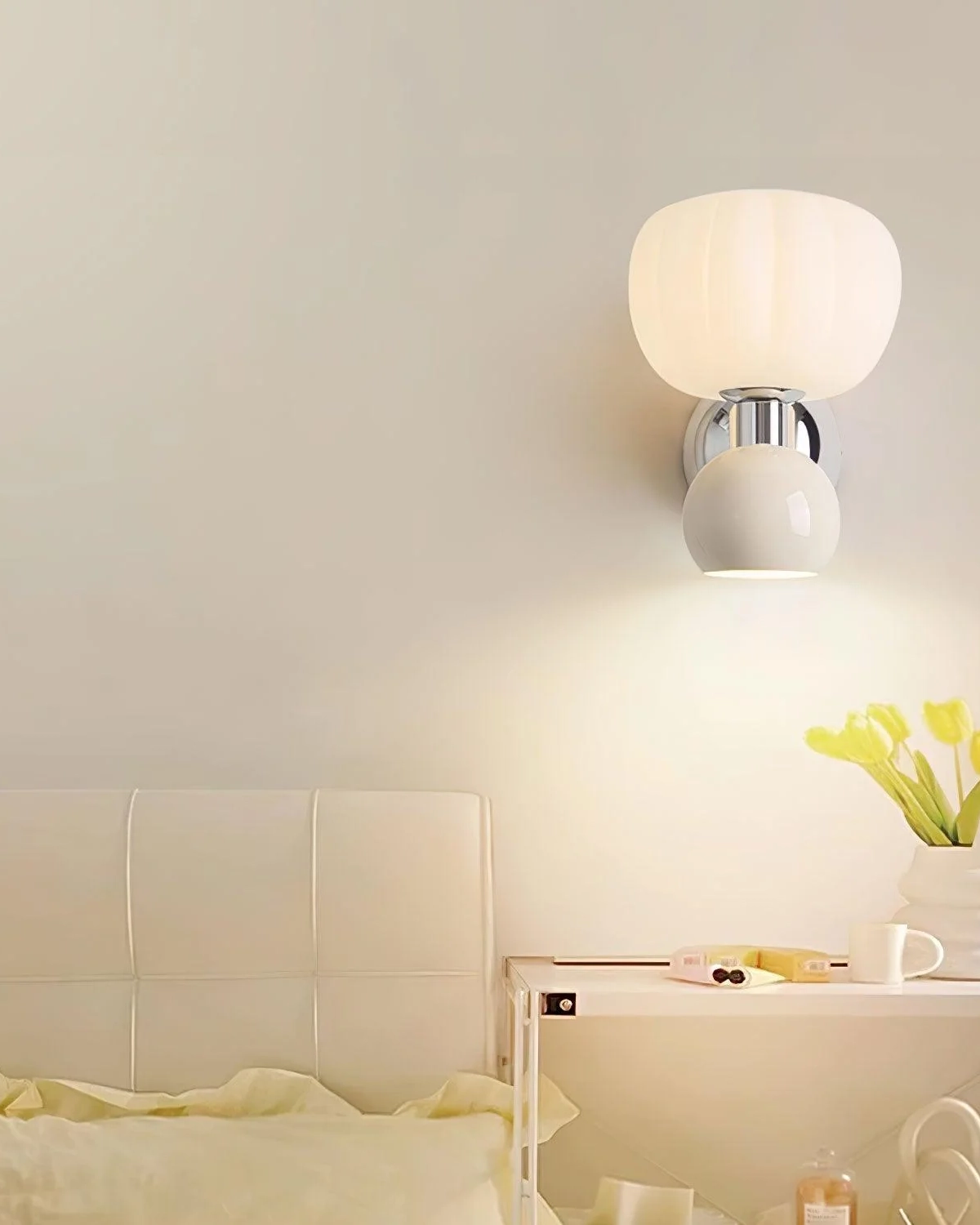 Moderno Cream Sconce