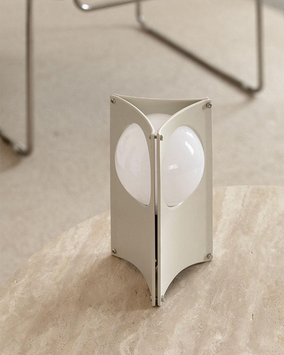 Momo Glow Table Lamp