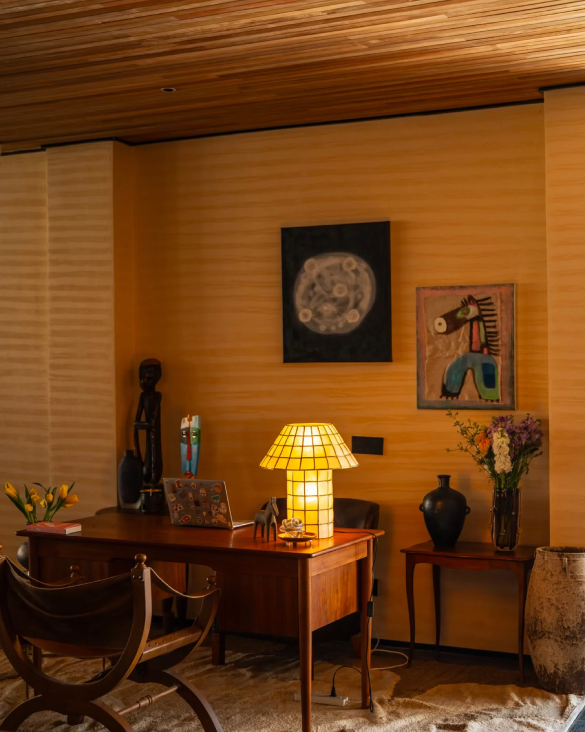 Moonveil Shell Table Lamp