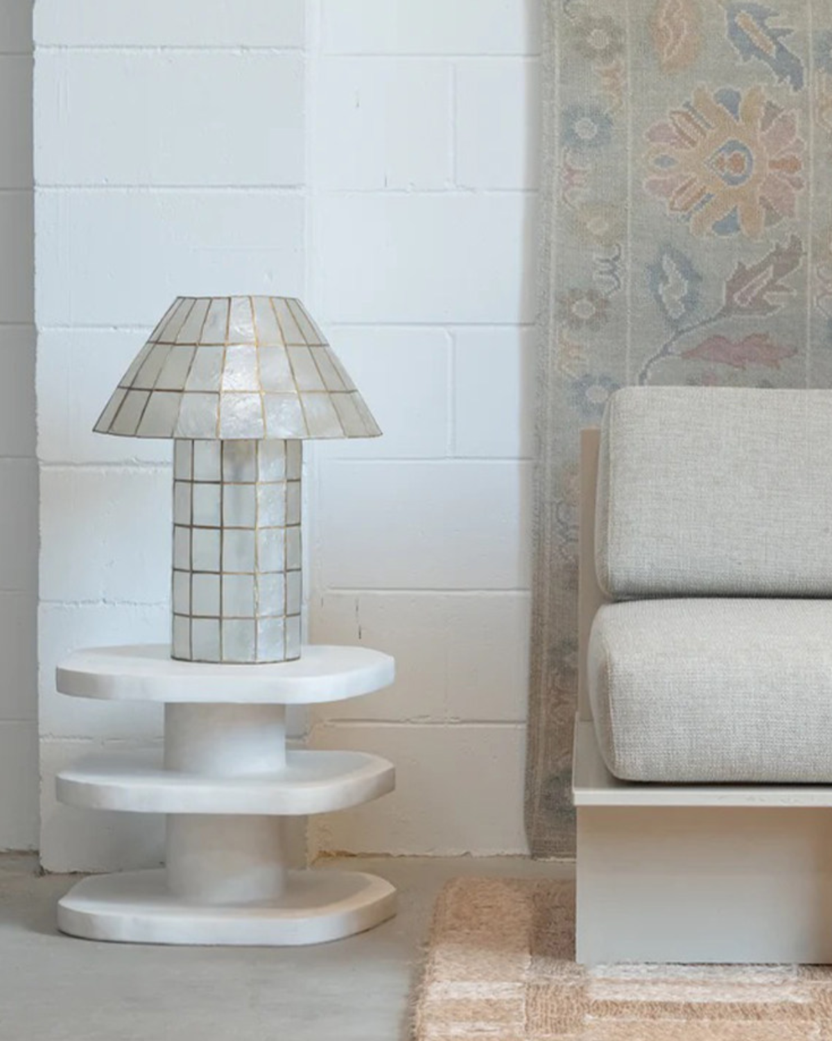 Moonveil Shell Table Lamp