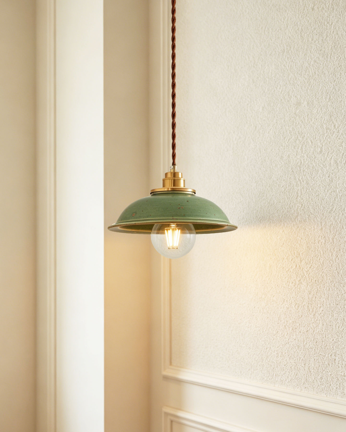 Moss Reverie Pendant Lamp