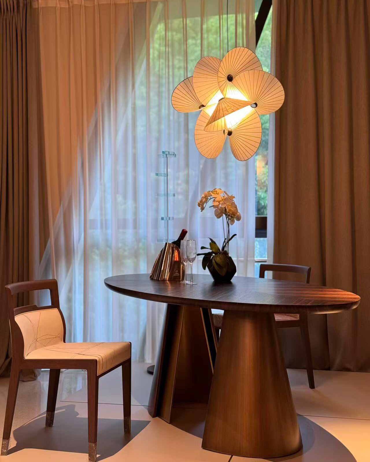 Murmur Paper Art Pendant Light