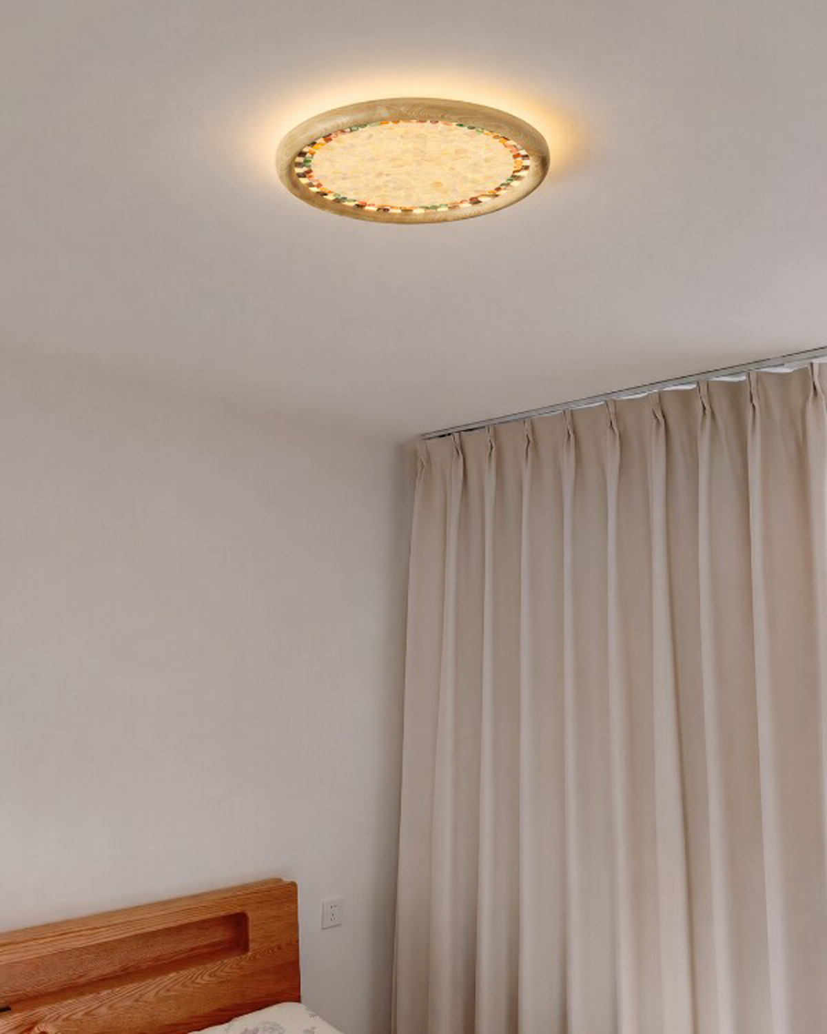 Mysa Shell Ceiling Light