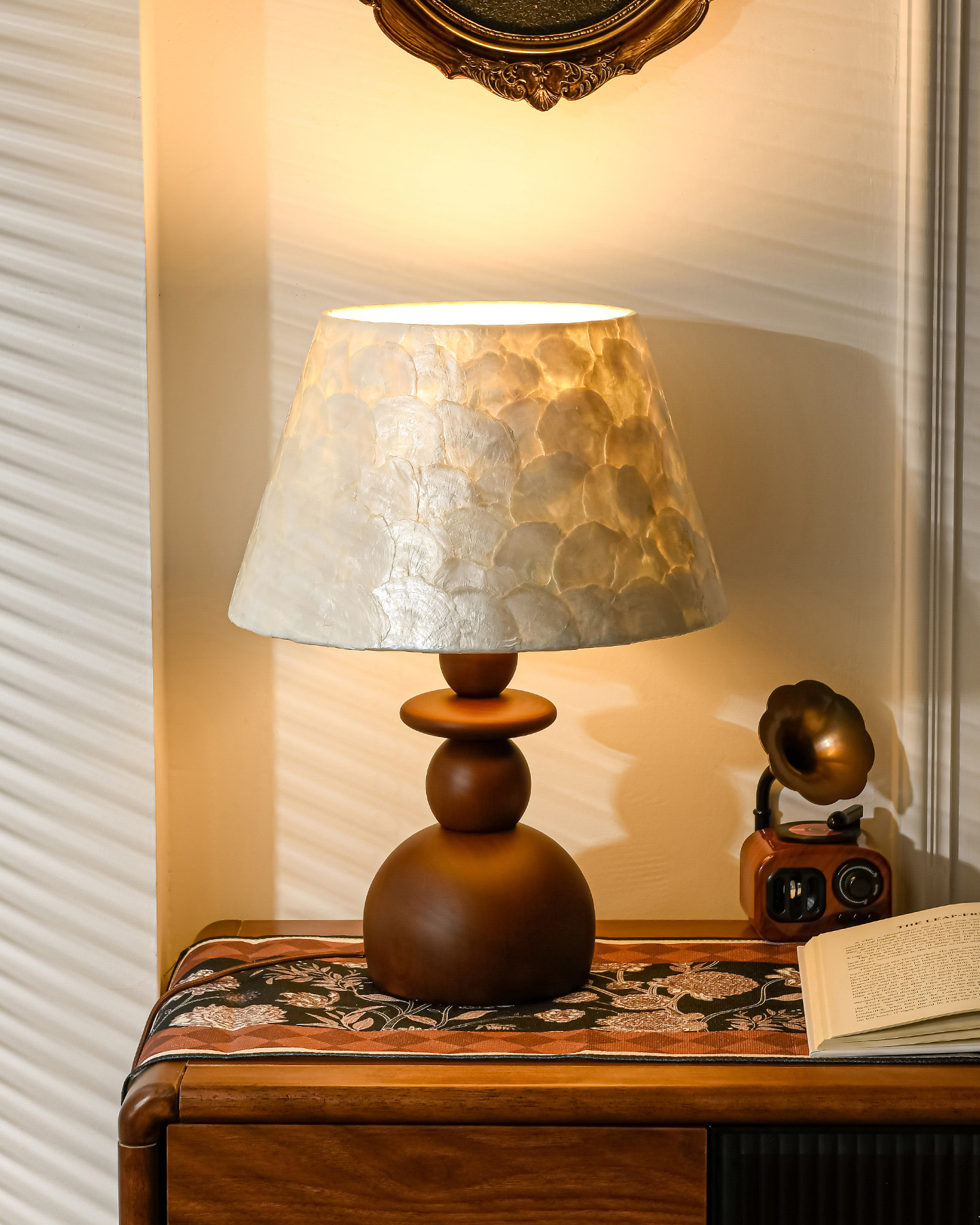 Nacre Shell Table Lamp