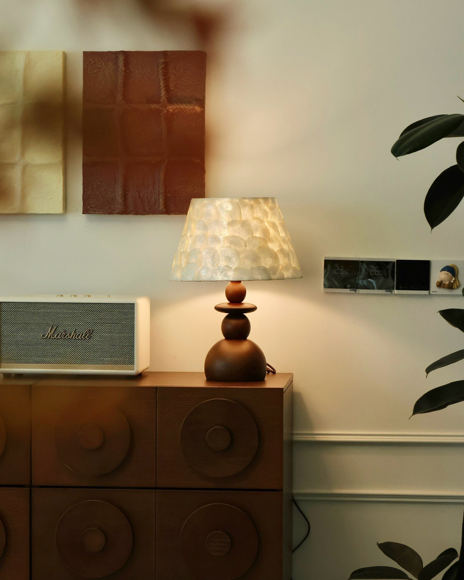 Nacre Shell Table Lamp