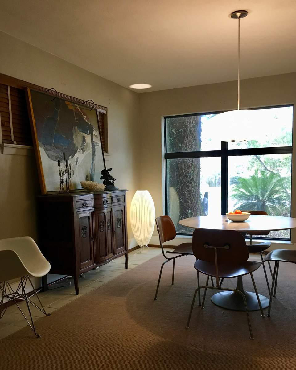 Nelson Tripod Table Lamp