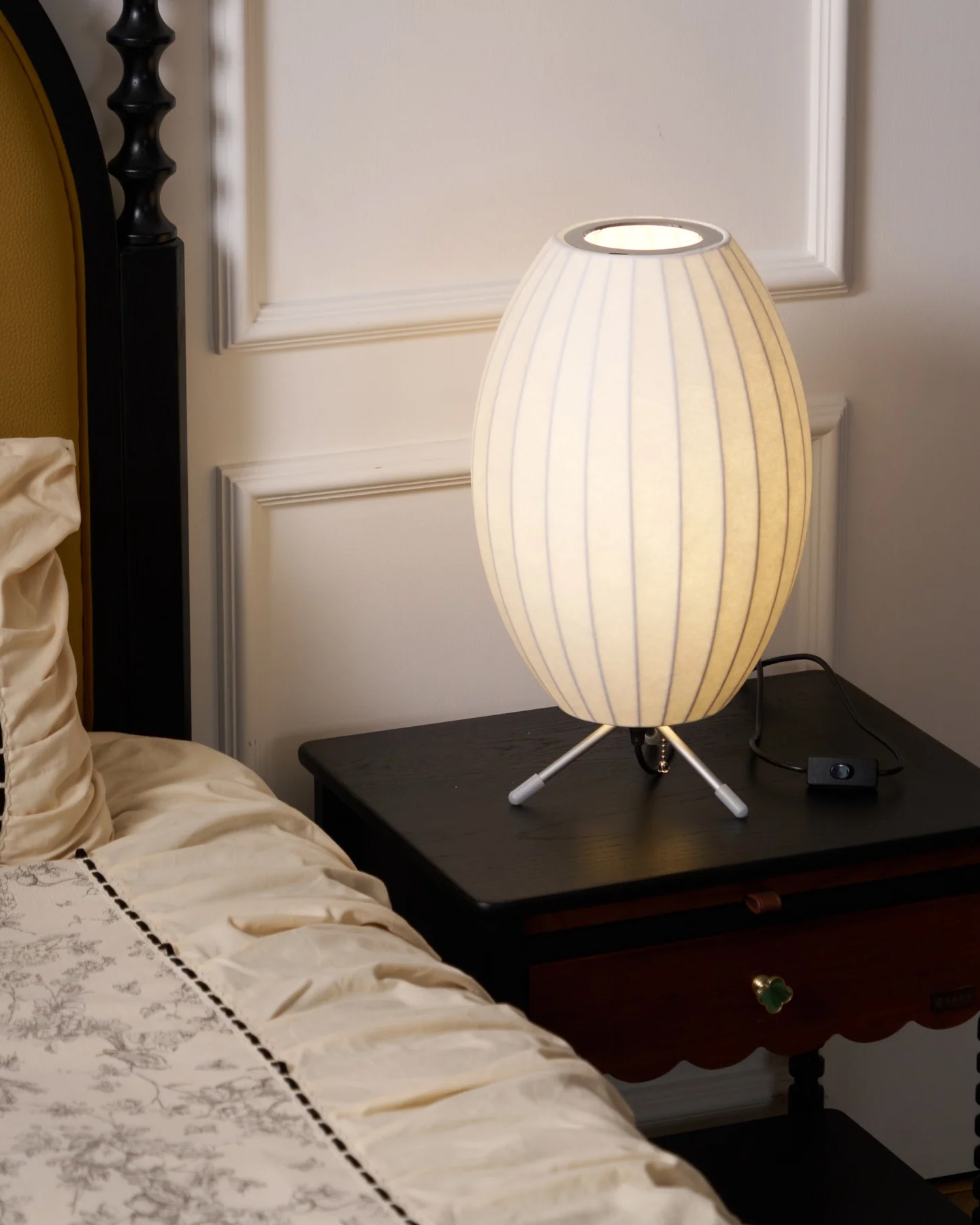 Nelson Tripod Table Lamp