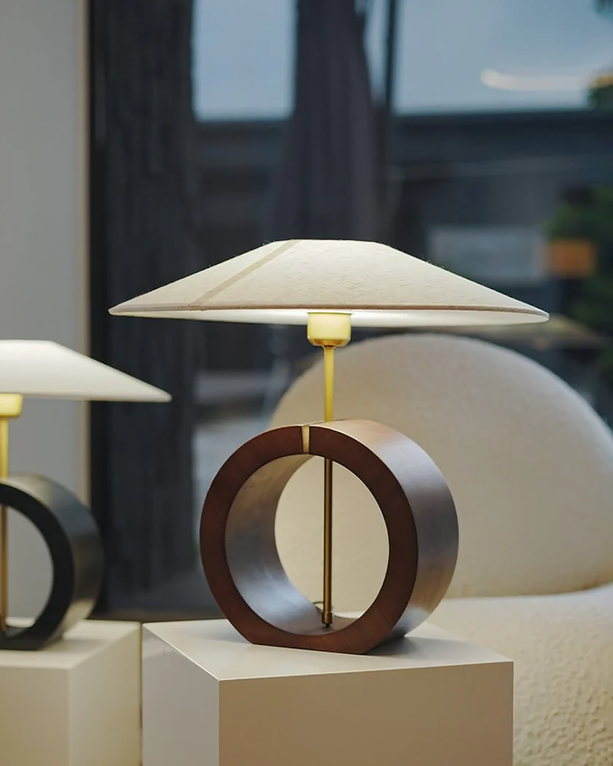 Neris Table Lamp