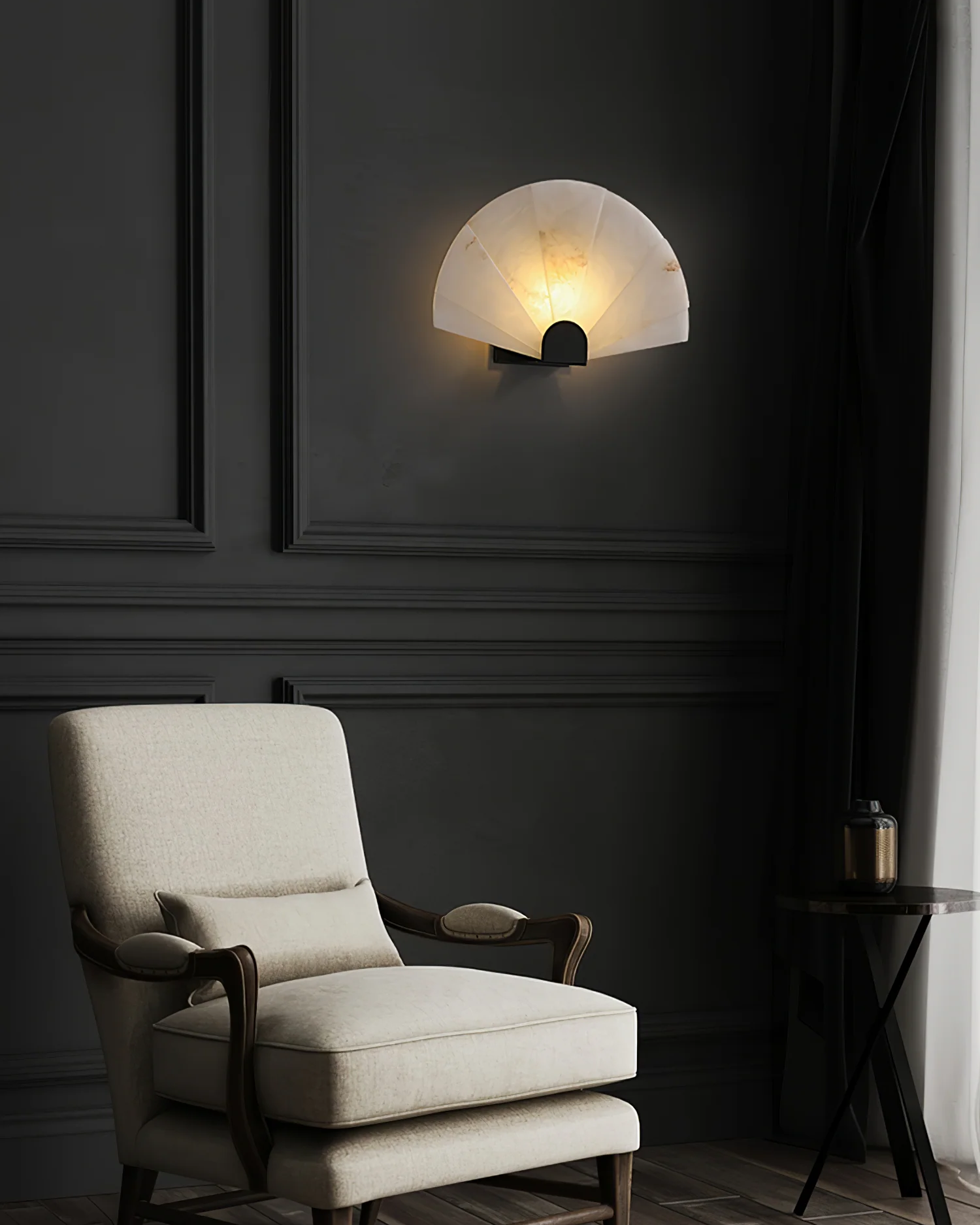 Nevora Alabaster Wall Lamp