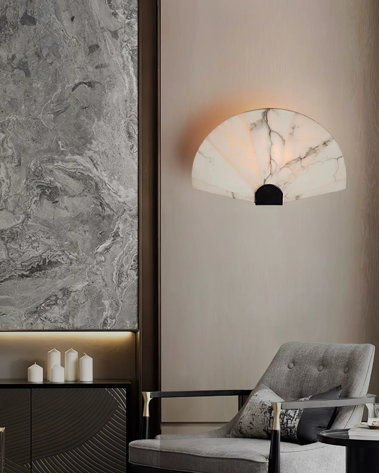 Nevora Alabaster Wall Lamp