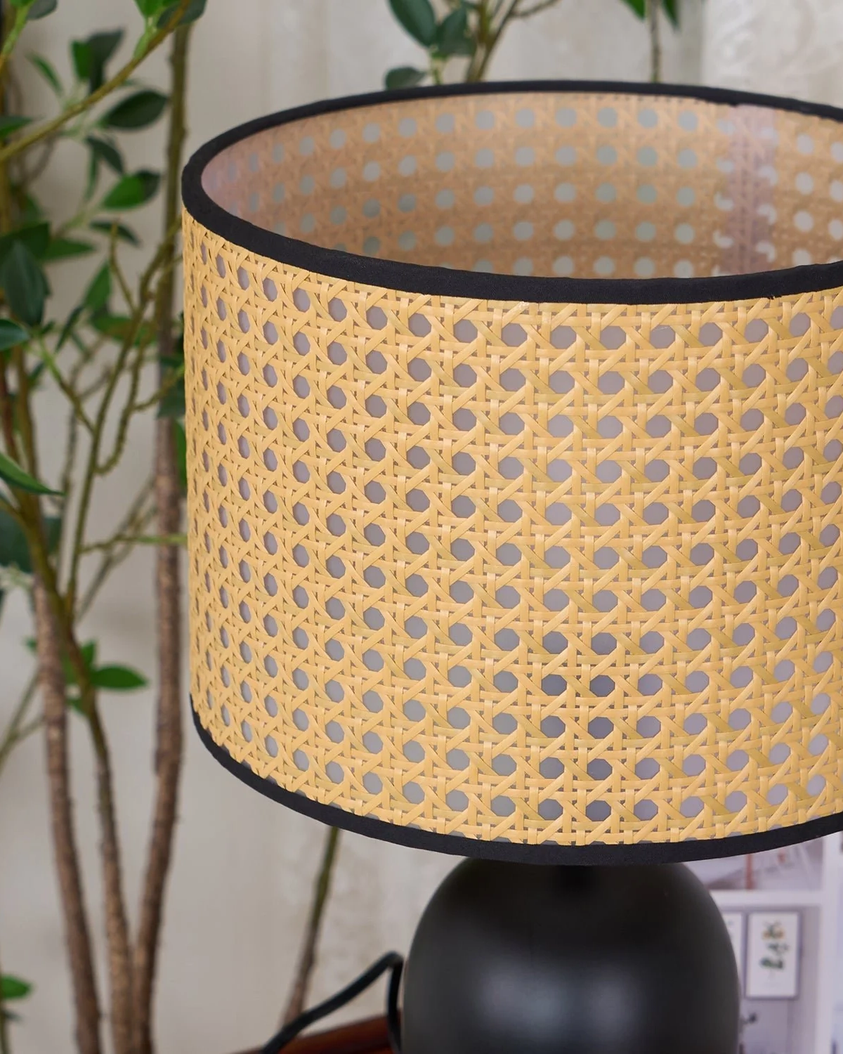 Nico Table Lamp