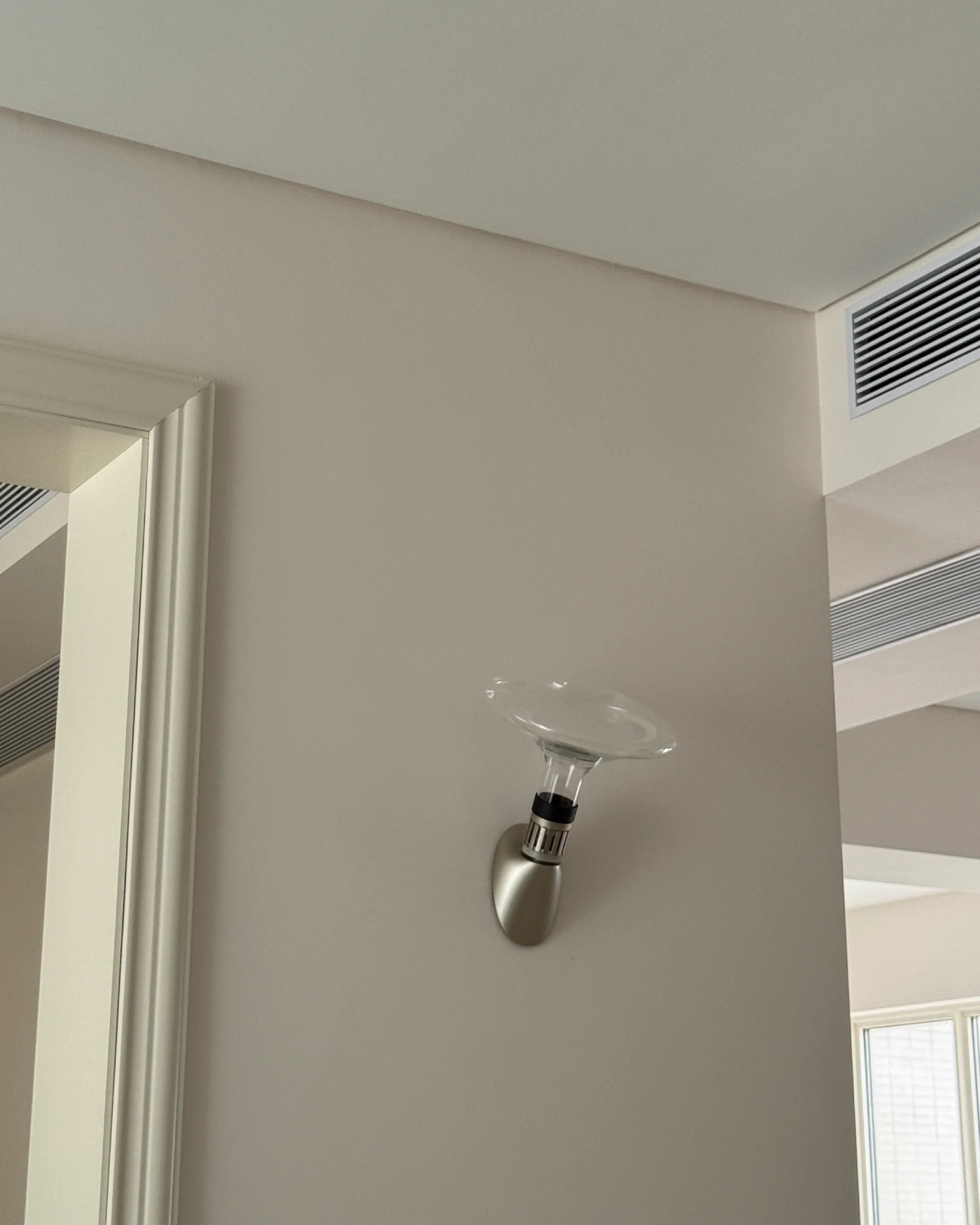 Nimbus Glass Wall Sconce