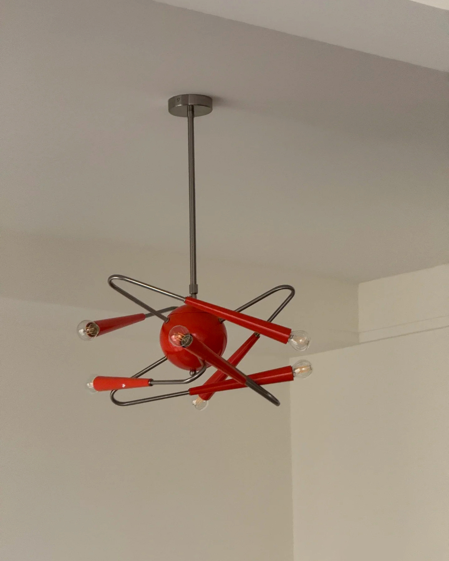 Nova Loop Chandelier