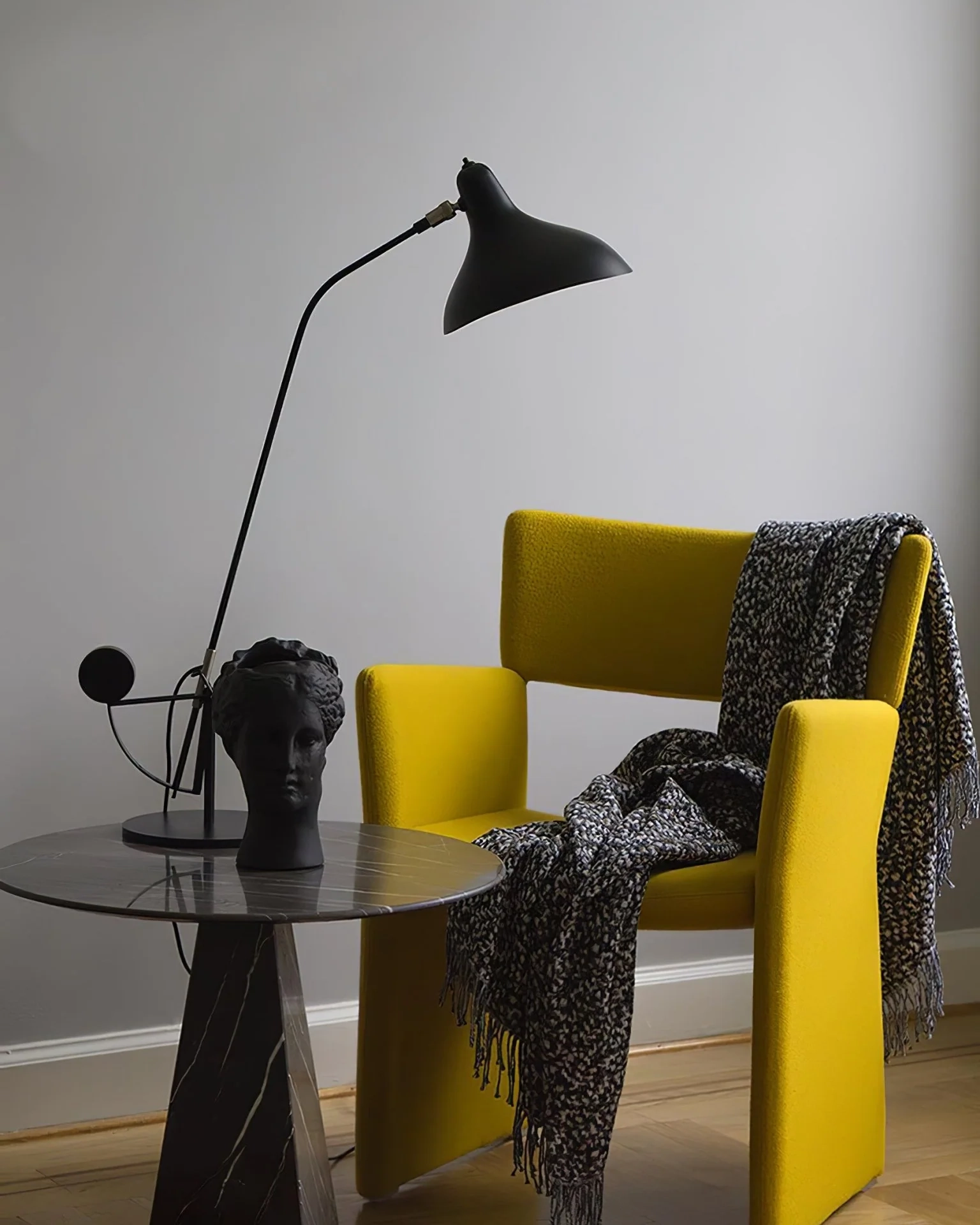 Oculus Arm Table Lamp