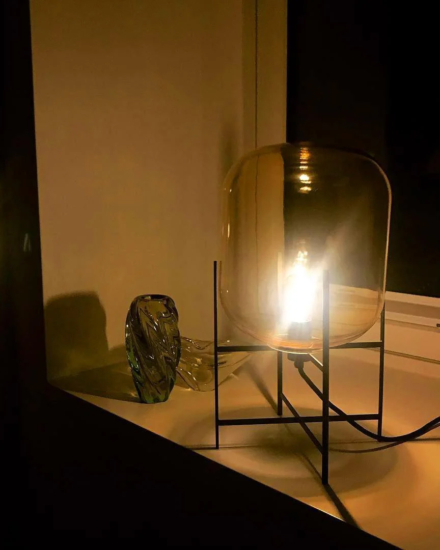Oda Table Lamp