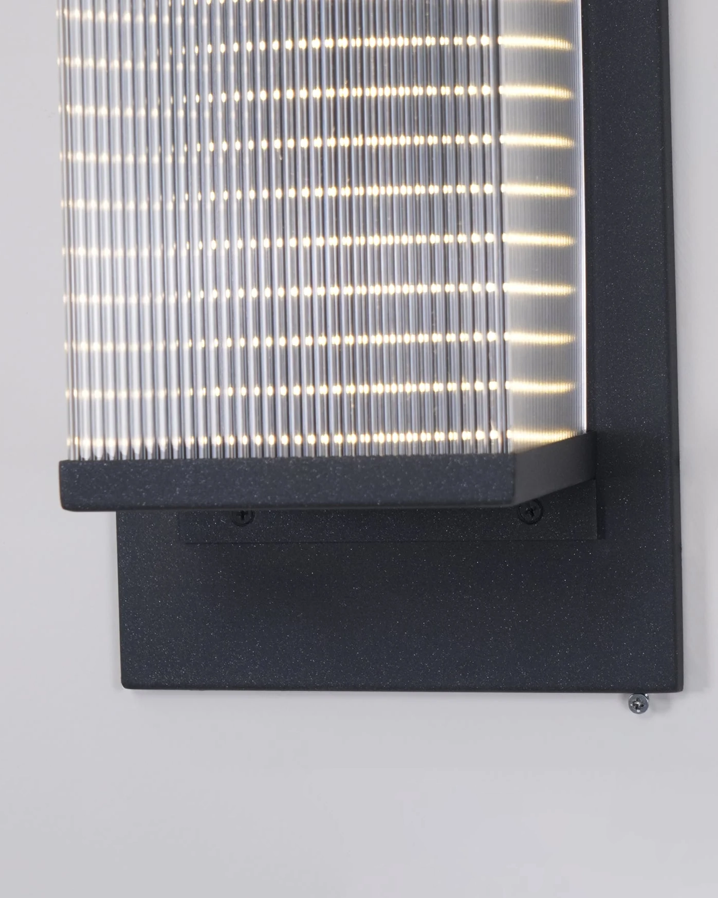 Oleron Box Outdoor Wall Lamp