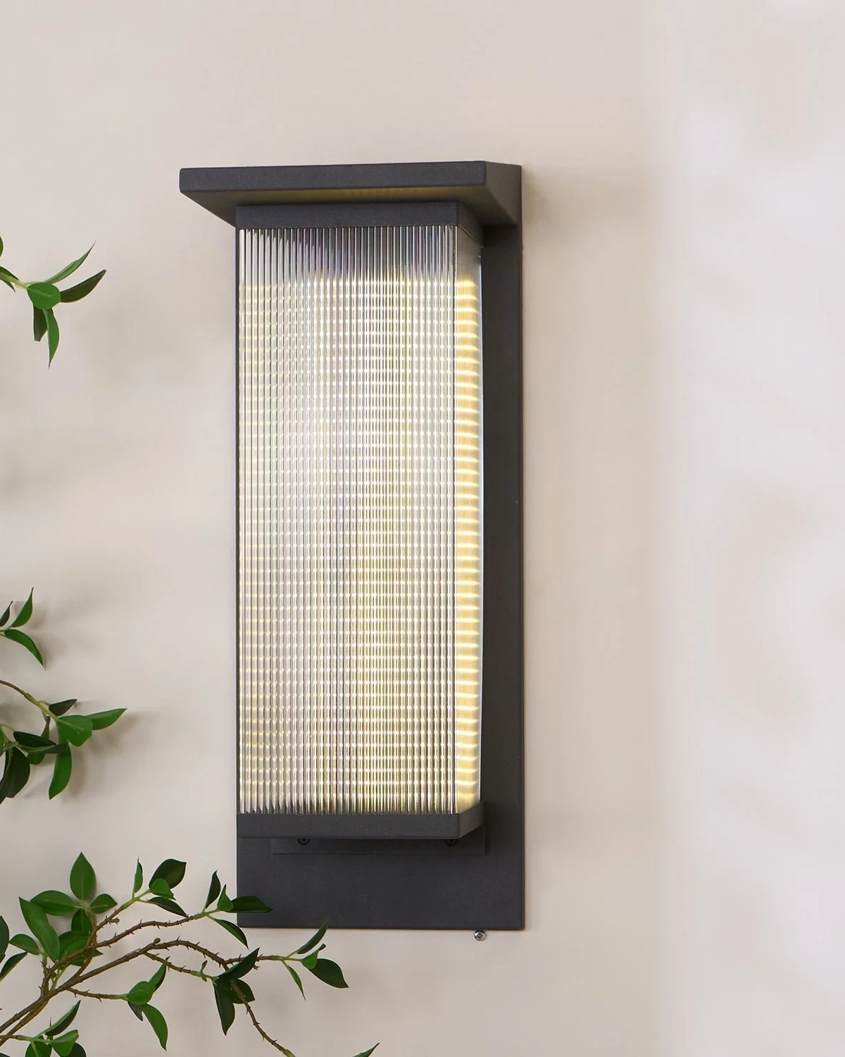 Oleron Box Outdoor Wall Lamp