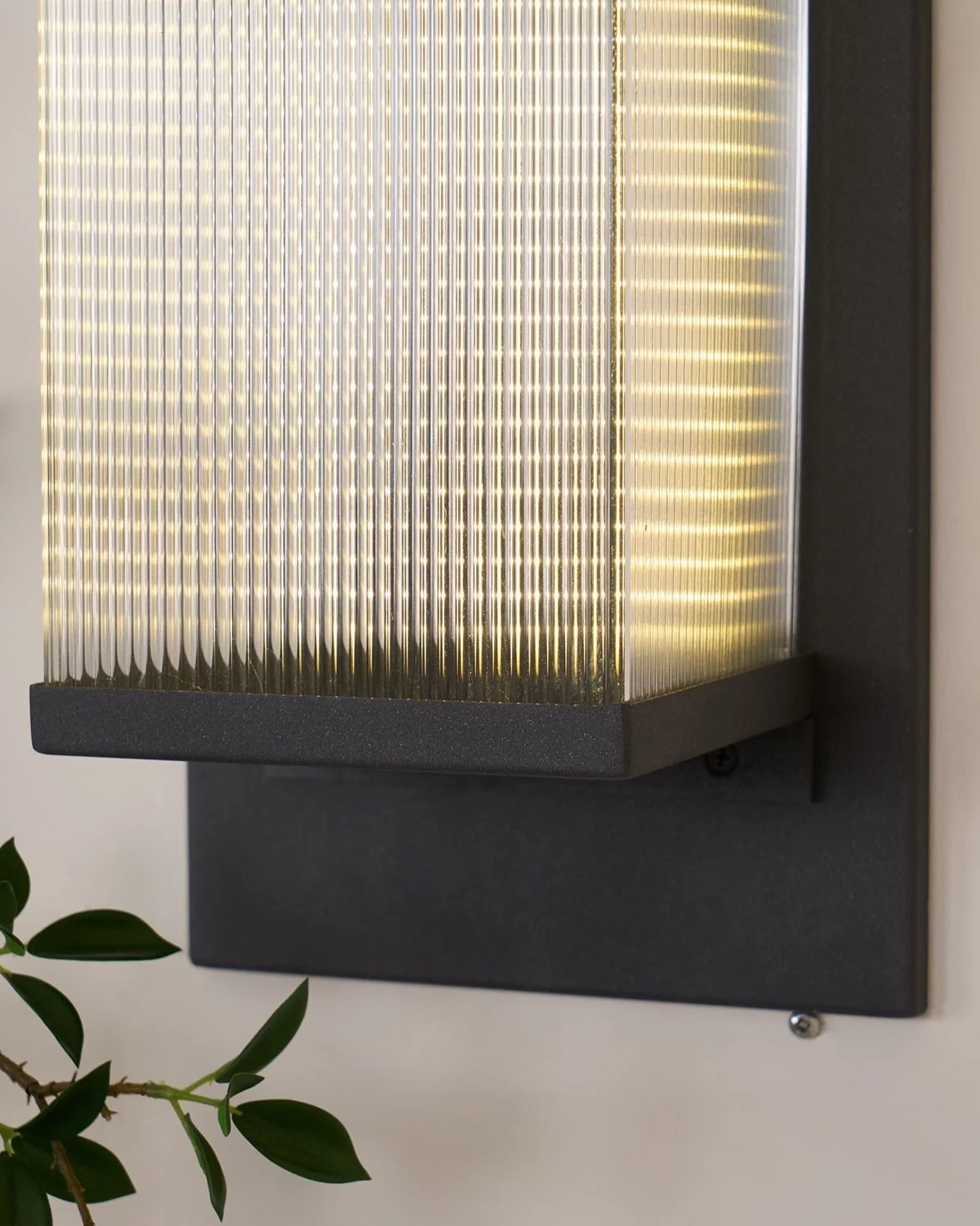 Oleron Box Outdoor Wall Lamp