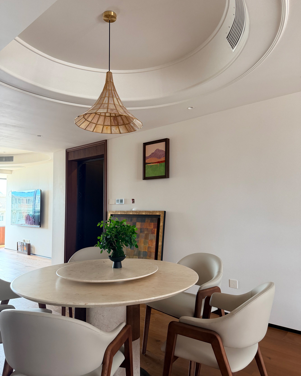 Ombrelle Glass Pendant Light