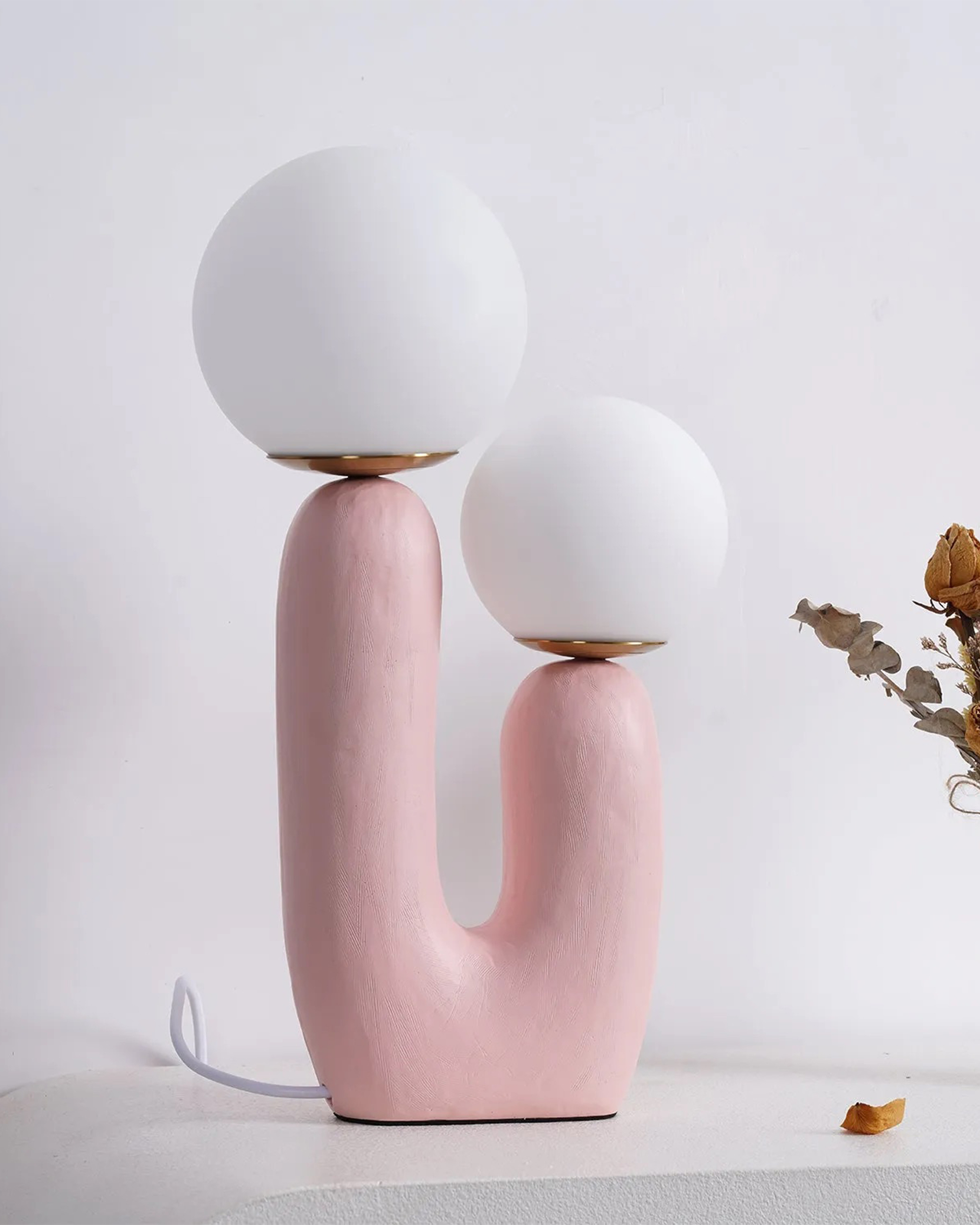 Oo Rough Table Lamp-elegalight