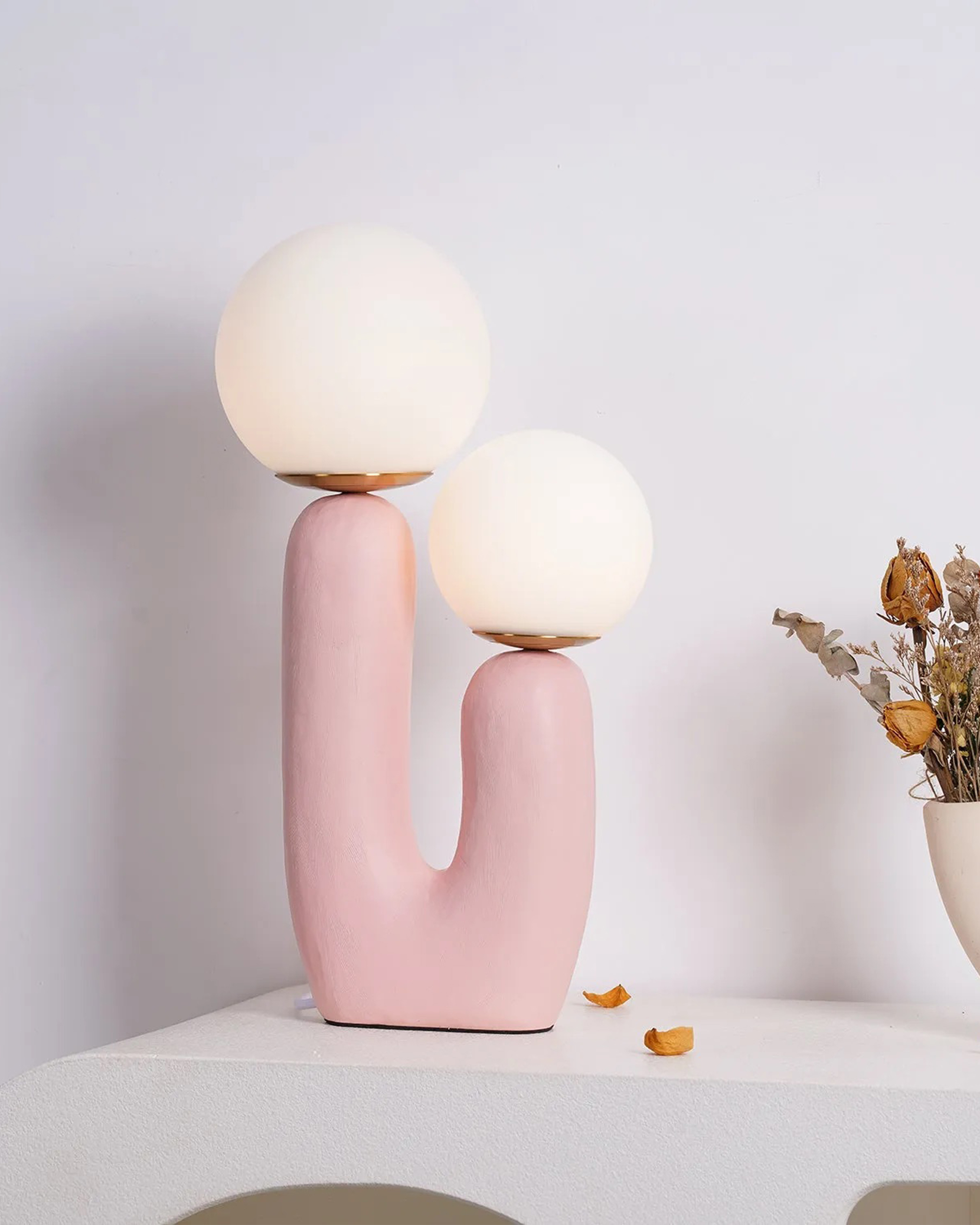 Oo Rough Table Lamp-elegalight