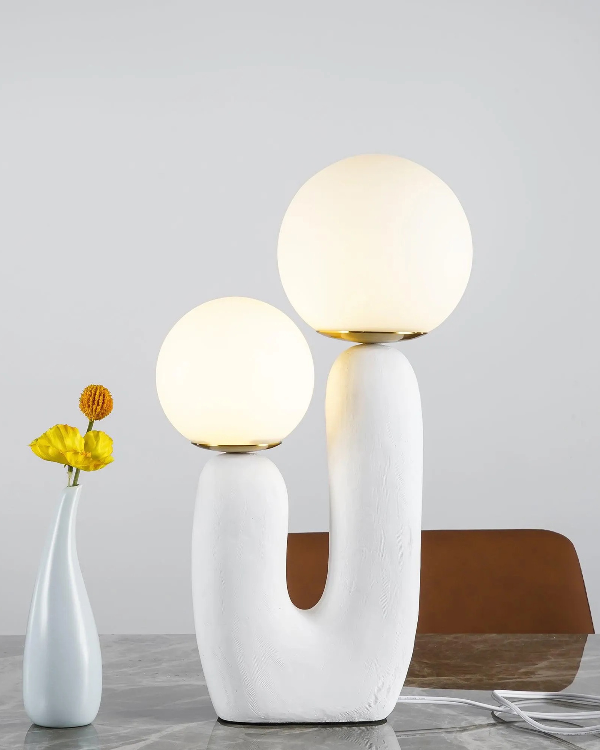 Oo Rough Table Lamp-elegalight
