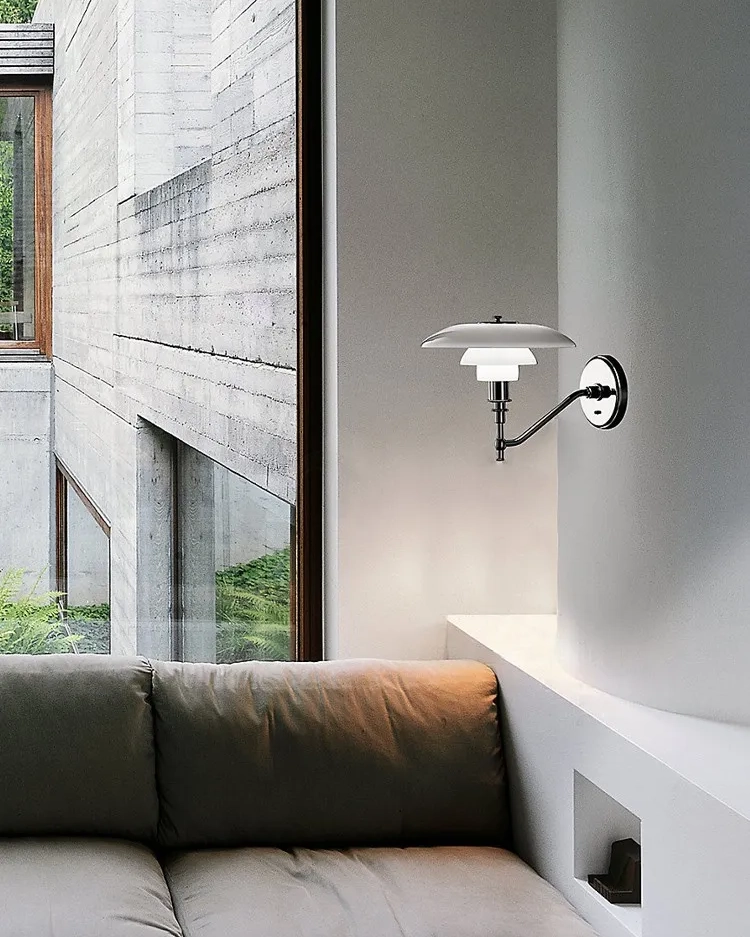 Opaline Layers Wall Lamp