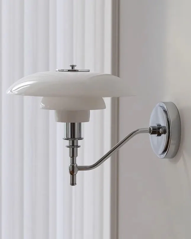 Opaline Layers Wall Lamp