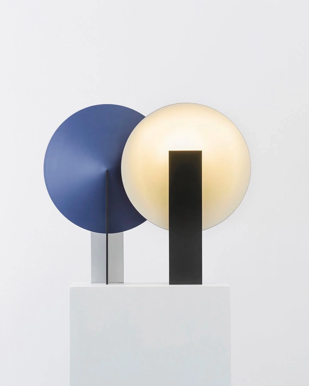 Orbe Table Lamp